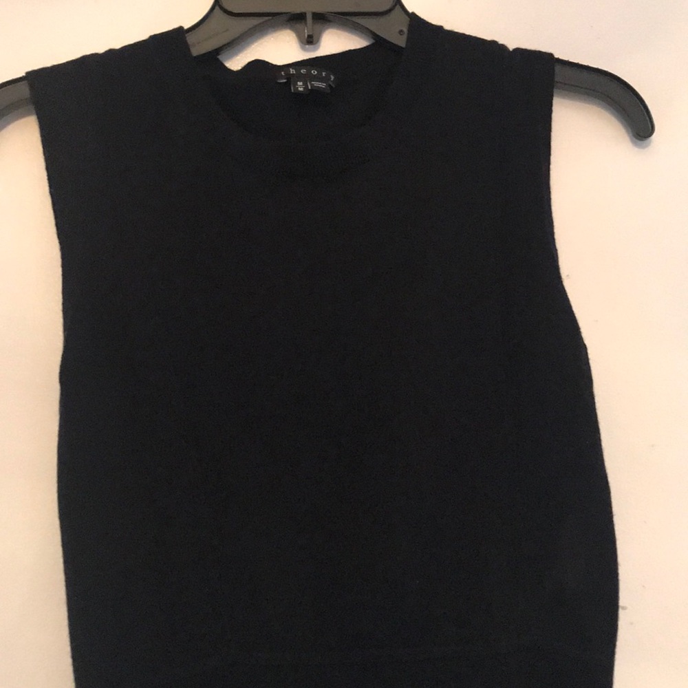 Dress - Picture 2 of 7